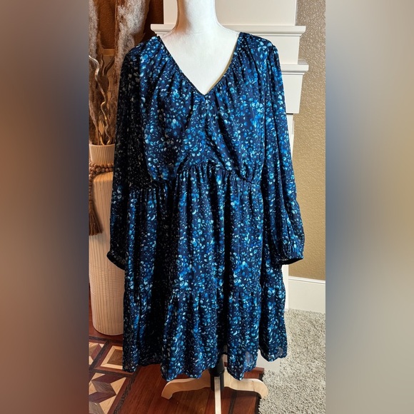 Terra & Sky Women's Plus Size Long Sleeve Mini Peasant Dress - Picture 7 of 14